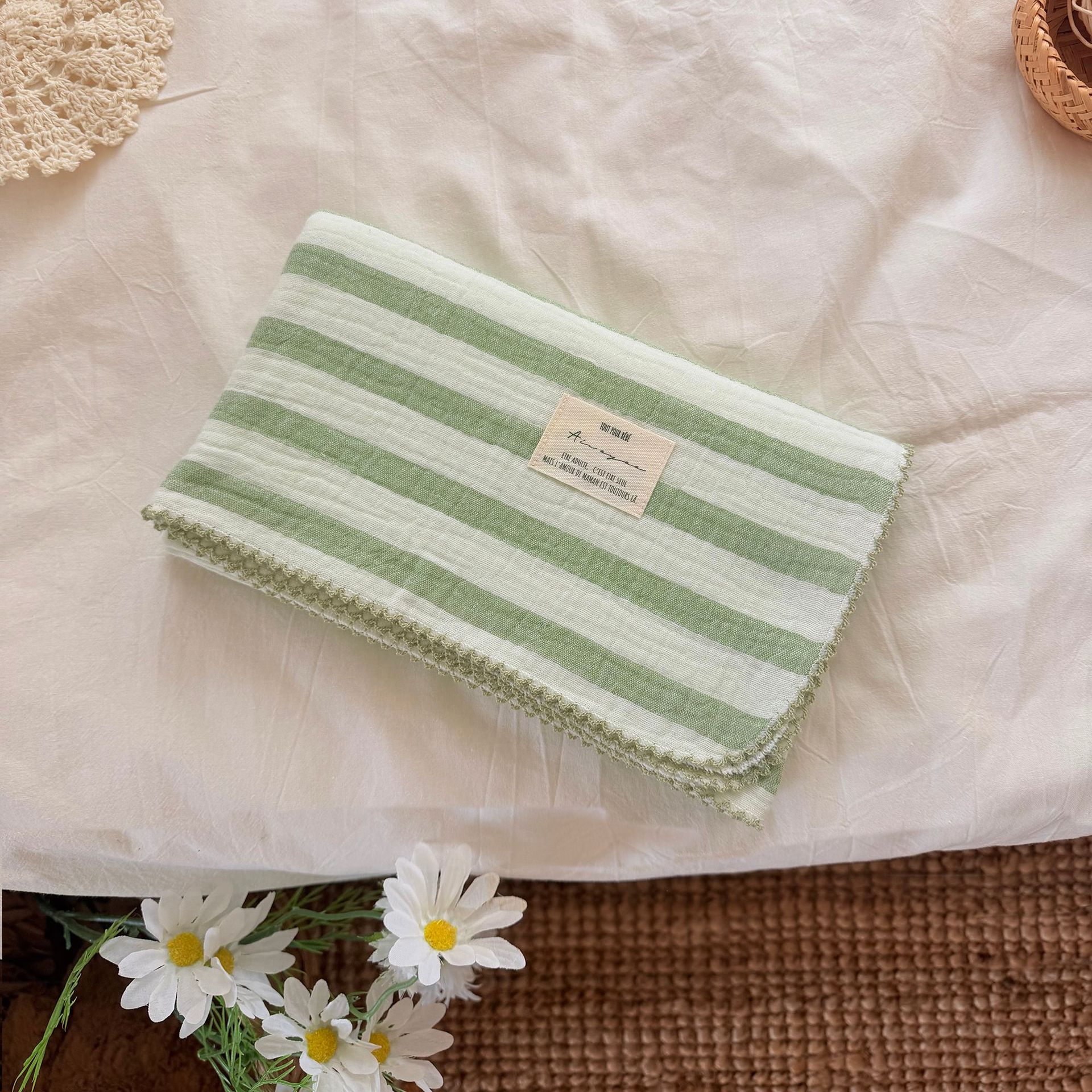 Summer Muslin Baby Swaddle Bla - Baby Nursery Quilts recensie en prijs